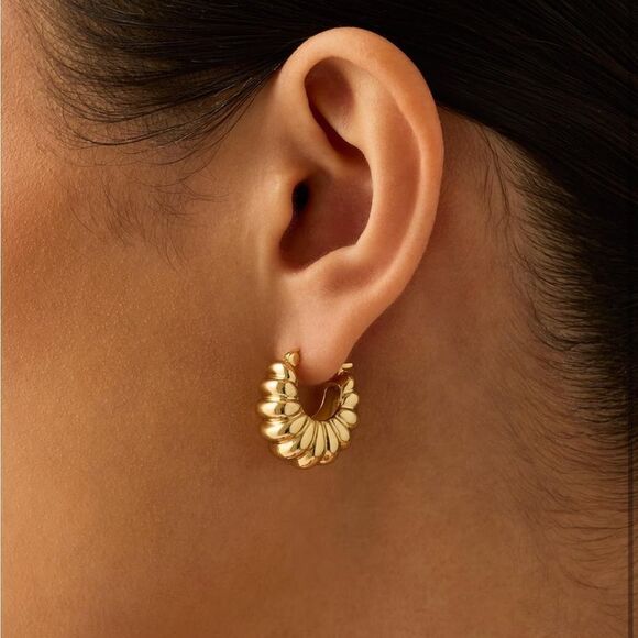14k Gold Plated Croissant Chunky Earrings - Picture 1 of 4